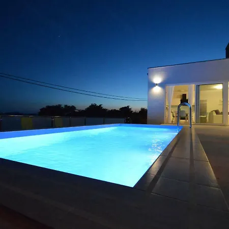 Modern Holiday With Private Pool Near Sea In Jasenice * Maslenica