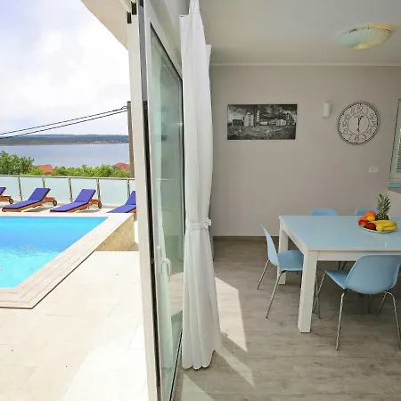Modern Holiday With Private Pool Near Sea In Jasenice Maslenica