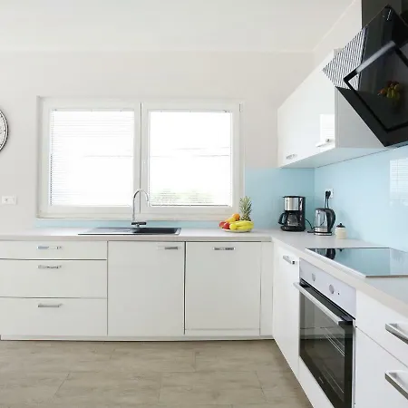 Holiday home Modern Holiday With Private Pool Near Sea In Jasenice *